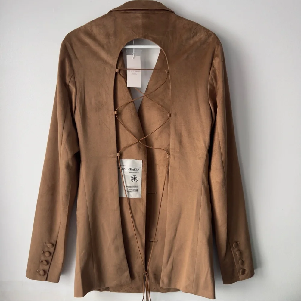 BY GIANNO Sacral chakra open back blazer - Picture 2 of 7